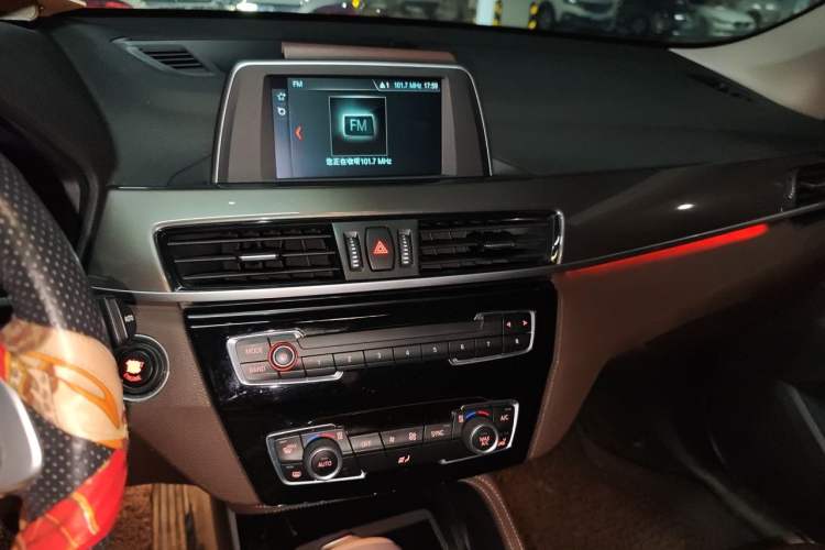 Used BMW X1 2018 sDrive18Li Luxury Model Audio And AC Panel