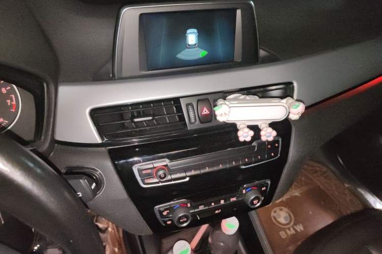 Used BMW X1 2018 sDrive18Li Fashion Model Audio And AC Panel