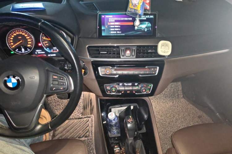 Used BMW X1 2018 xDrive20Li Luxury Model Audio And AC Panel