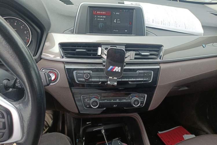 Used BMW X1 2018 sDrive18Li Luxury Model Audio And AC Panel