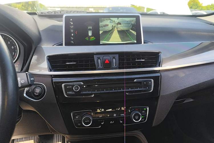 Used BMW X1 2018 xDrive20Li Luxury Model Audio And AC Panel