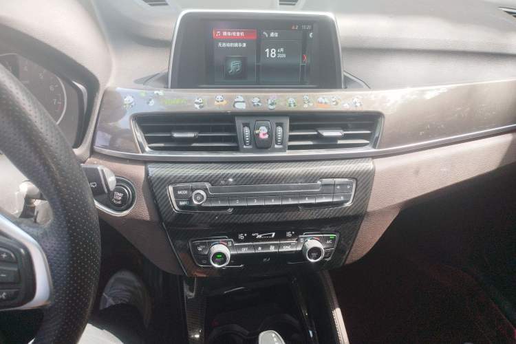 Used BMW X1 2018 sDrive18Li Luxury Model Audio And AC Panel