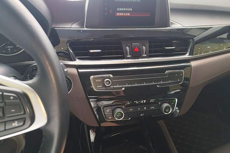 Used BMW X1 2018 sDrive18Li Luxury Model Audio And AC Panel