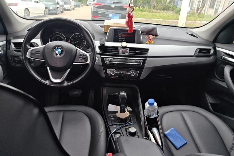 Used BMW X1 2018 sDrive18Li Fashion Model Center Console