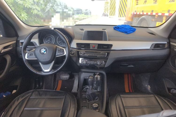 Used BMW X1 2018 sDrive18Li Fashion Model Center Console