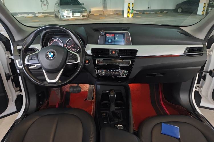 Used BMW X1 2018 sDrive18Li Fashion Model Center Console