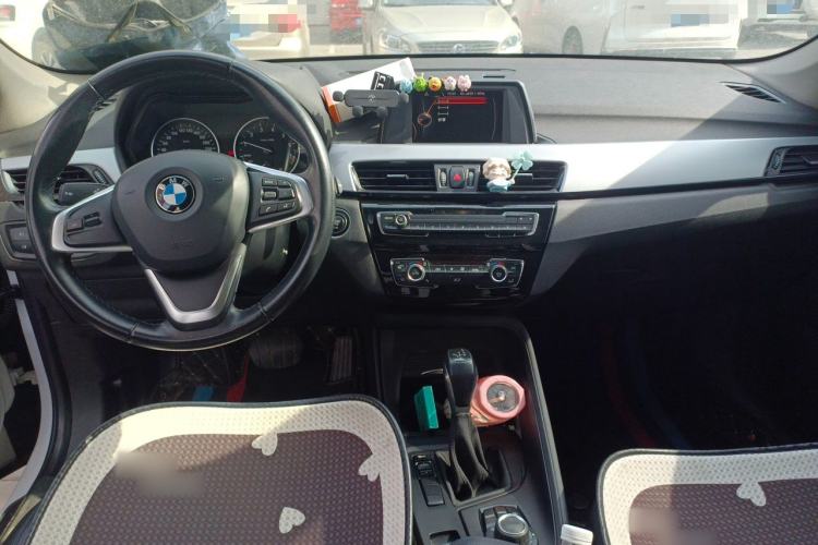 Used BMW X1 2018 sDrive18Li Fashion Model Center Console