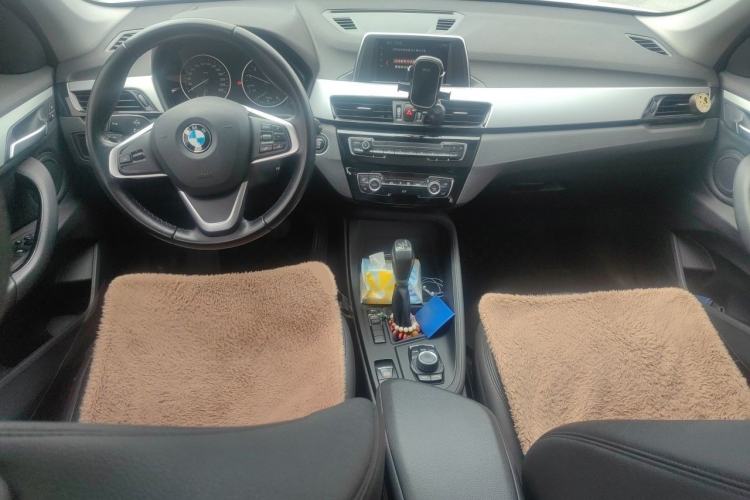 Used BMW X1 2018 sDrive18Li Fashion Model Center Console