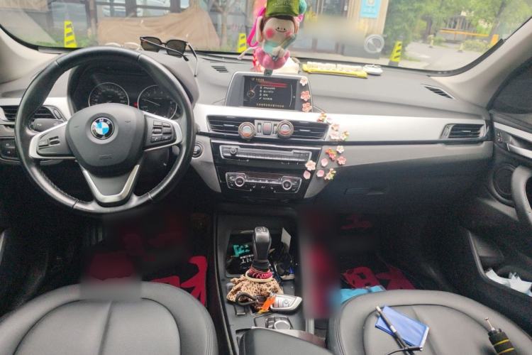 Used BMW X1 2018 sDrive18Li Fashion Model Center Console