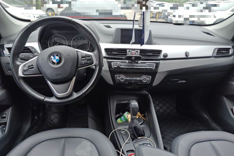 Used BMW X1 2018 sDrive20Li Leading Model Center Console