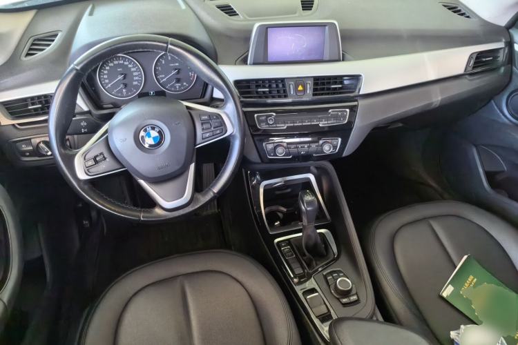 Used BMW X1 2018 sDrive18Li Fashion Model Center Console