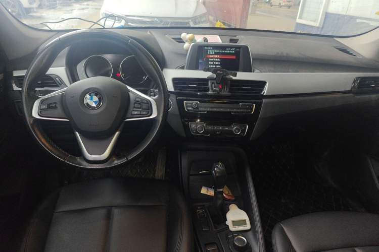 Used BMW X1 2018 sDrive18Li Fashion Model Center Console