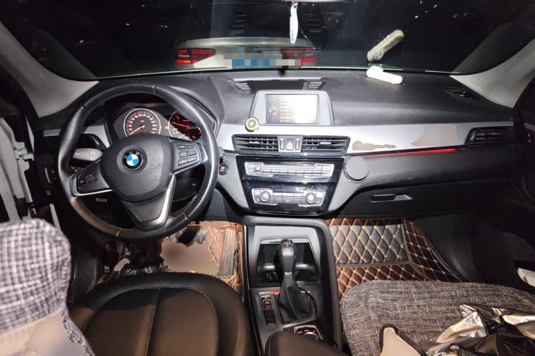 Used BMW X1 2018 sDrive18Li Fashion Model Center Console