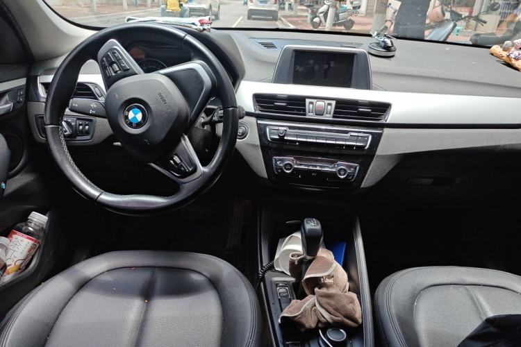 Used BMW X1 2018 sDrive18Li Fashion Model Center Console