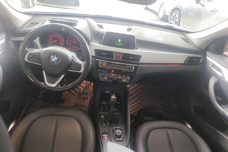 Used BMW X1 2018 sDrive18Li Fashion Model Center Console