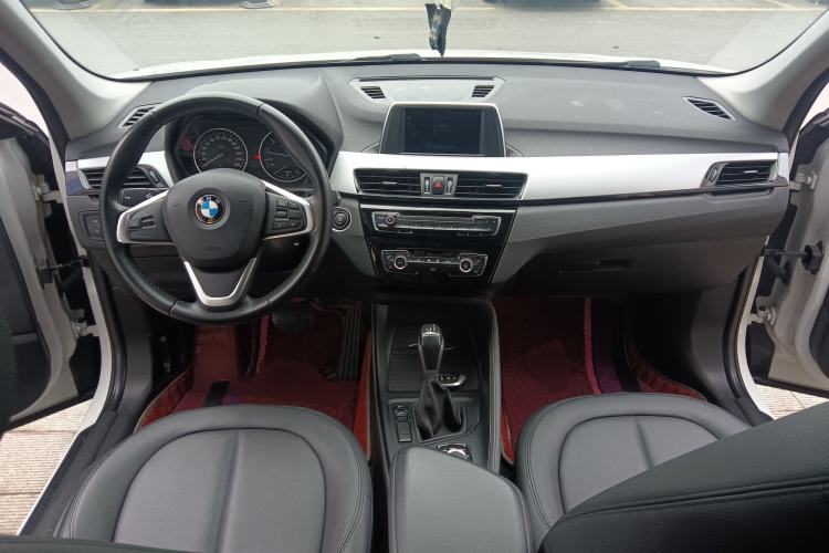 Used BMW X1 2018 sDrive20Li Leading Model Center Console