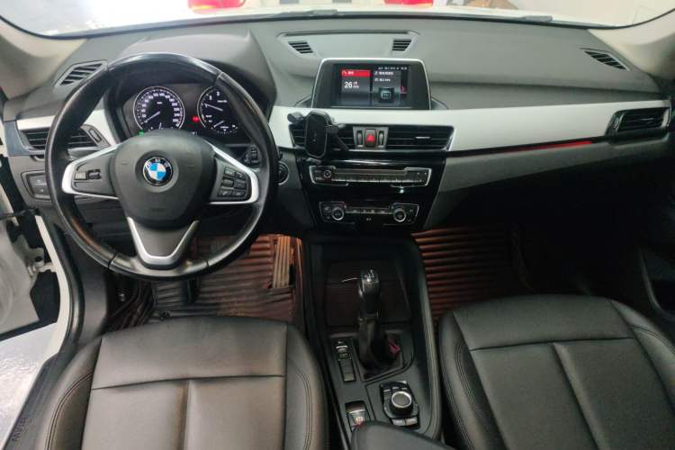 Used BMW X1 2018 sDrive18Li Fashion Model Center Console