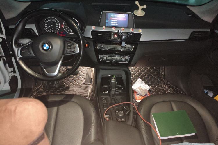 Used BMW X1 2018 sDrive20Li Leading Model Center Console