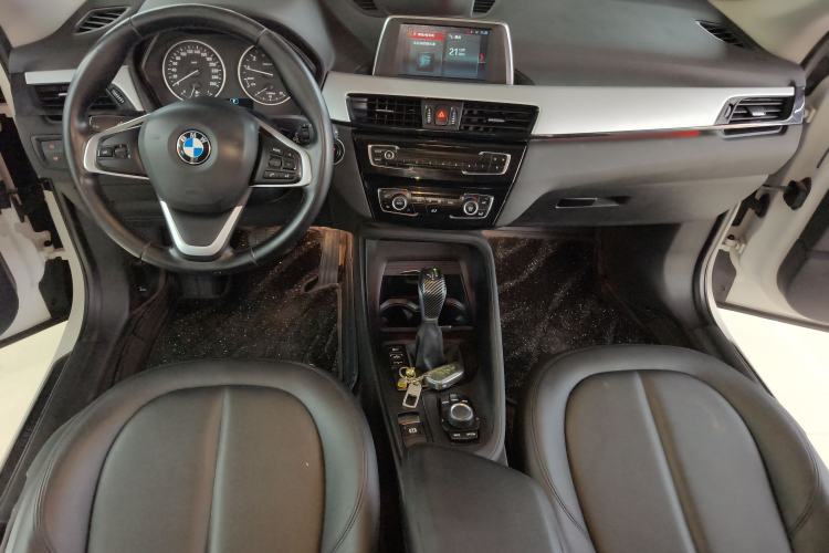 Used BMW X1 2018 sDrive18Li Fashion Model Center Console