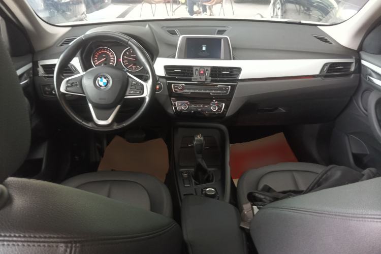 Used BMW X1 2018 sDrive18Li Fashion Model Center Console