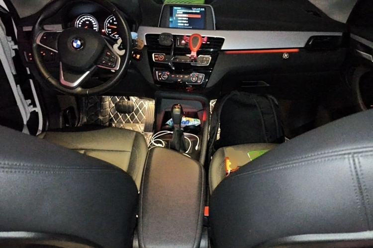Used BMW X1 2018 sDrive20Li Leading Model Center Console