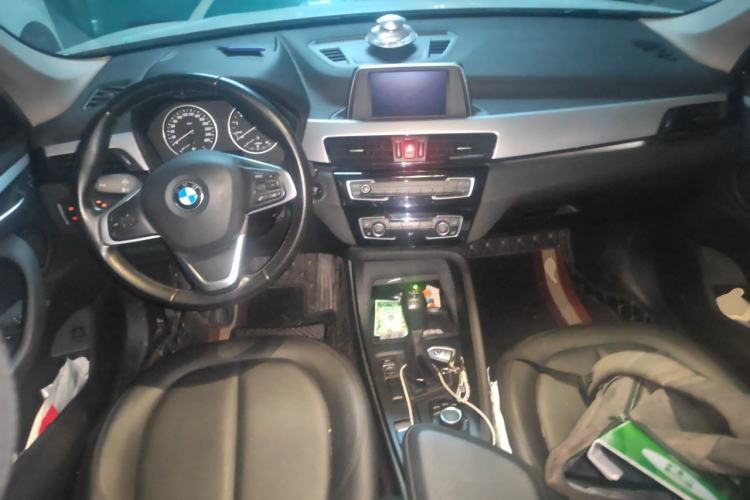 Used BMW X1 2018 sDrive20Li Leading Model Center Console
