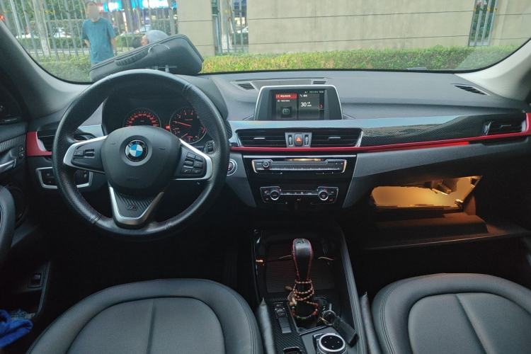 Used BMW X1 2018 sDrive20Li Leading Model Center Console