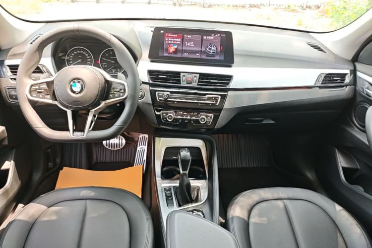 Used BMW X1 2018 sDrive18Li Fashion Model Center Console