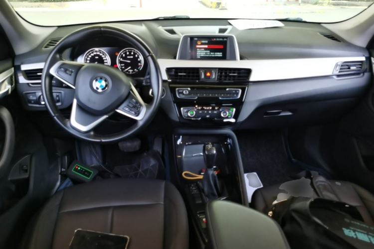 Used BMW X1 2018 sDrive20Li Leading Model Center Console