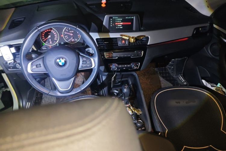 Used BMW X1 2018 sDrive18Li Fashion Model Center Console