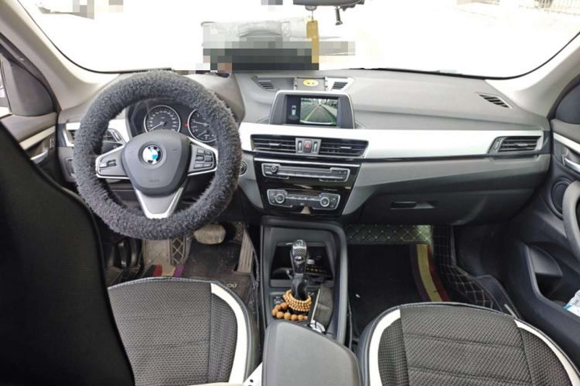 Used BMW X1 2018 sDrive20Li Leading Model Center Console