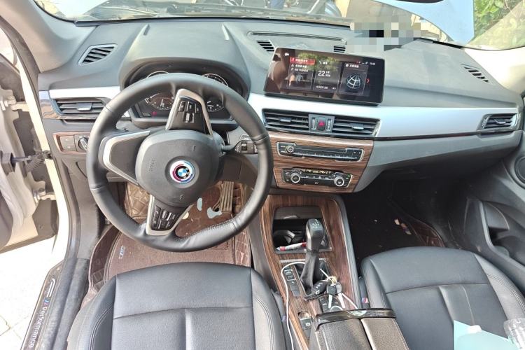 Used BMW X1 2018 sDrive18Li Fashion Model Center Console