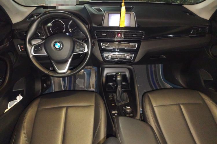Used BMW X1 2018 sDrive18Li Fashion Model Center Console