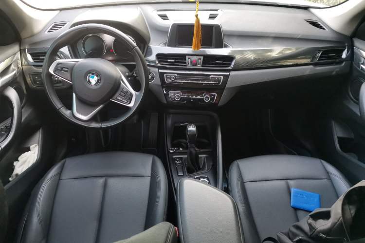 Used BMW X1 2018 sDrive18Li Fashion Model Center Console