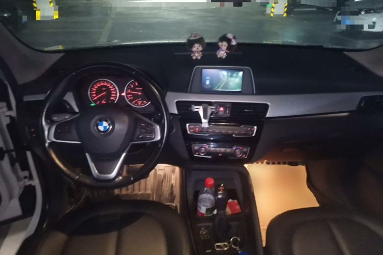 Used BMW X1 2018 sDrive20Li Leading Model Center Console