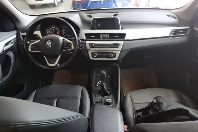 Used BMW X1 2018 sDrive18Li Fashion Model Center Console