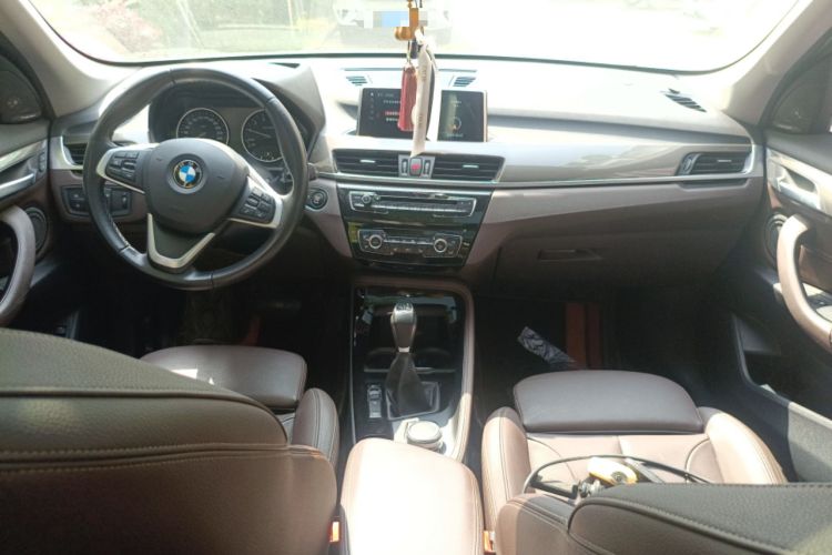 Used BMW X1 2018 xDrive20Li Luxury Model Center Console