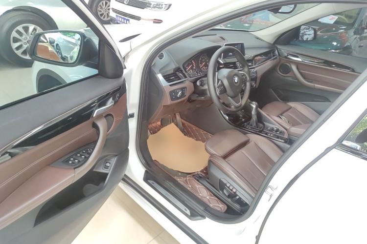Used BMW X1 2018 sDrive18Li Luxury Model Driver Seat