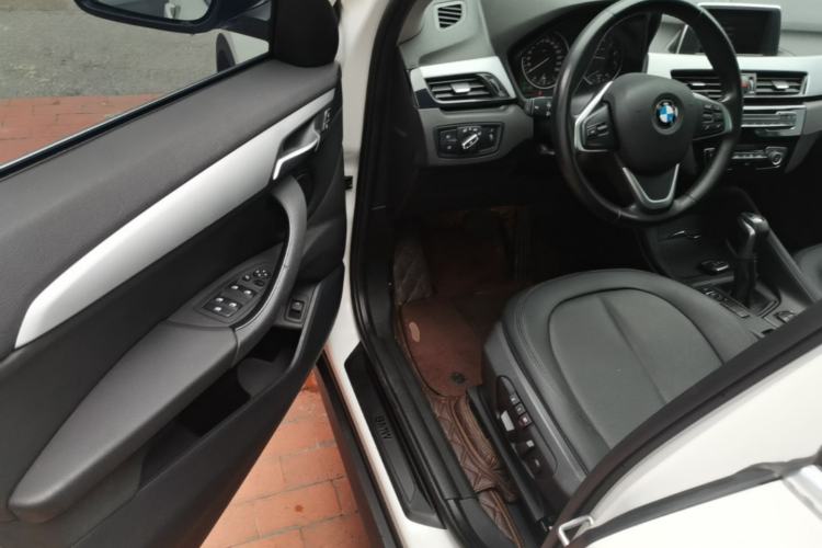 Used BMW X1 2018 sDrive20Li Leading Model Driver Seat