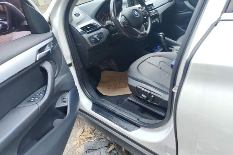 Used BMW X1 2018 sDrive20Li Leading Model Driver Seat