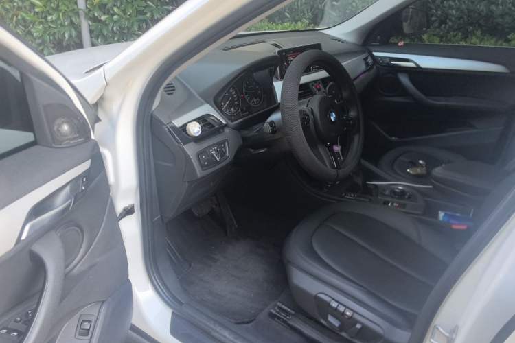 Used BMW X1 2018 sDrive20Li Leading Model Driver Seat