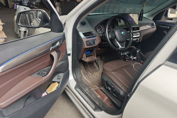 Used BMW X1 2018 sDrive18Li Luxury Model Driver Seat
