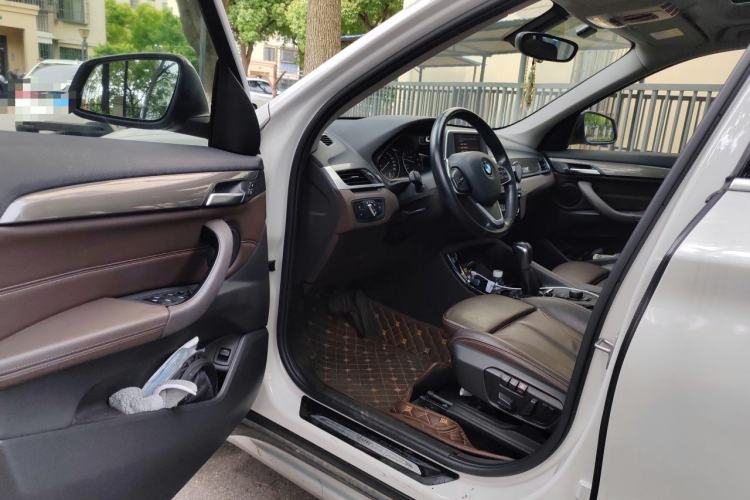 Used BMW X1 2018 sDrive18Li Luxury Model Driver Seat