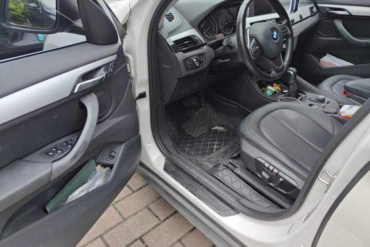 Used BMW X1 2018 sDrive20Li Leading Model Driver Seat