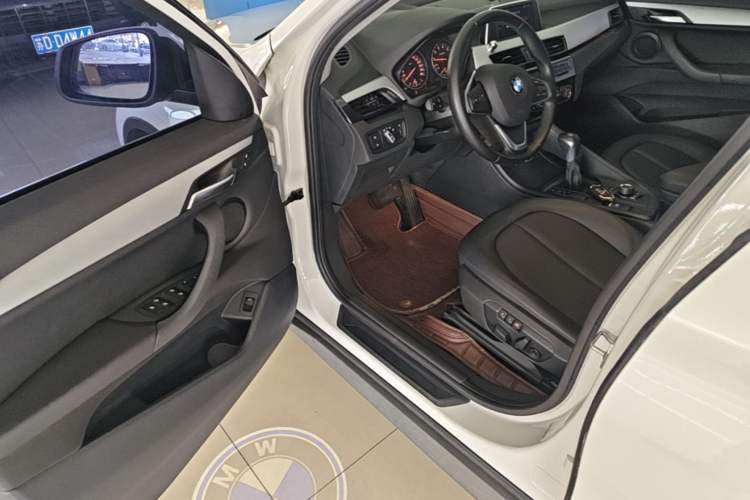 Used BMW X1 2018 sDrive20Li Leading Model Driver Seat