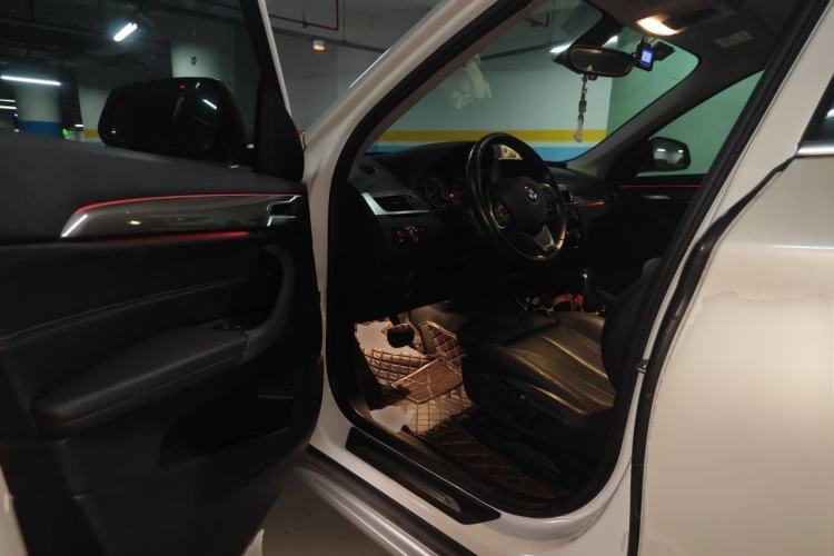 Used BMW X1 2018 xDrive20Li Luxury Model Driver Seat
