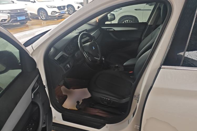 Used BMW X1 2018 sDrive20Li Leading Model Driver Seat