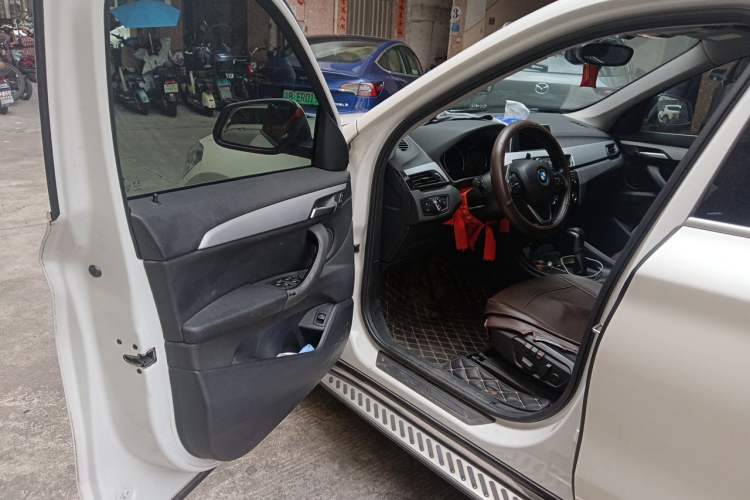 Used BMW X1 2018 sDrive20Li Leading Model Driver Seat