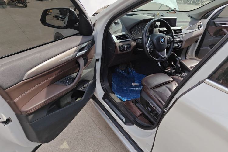 Used BMW X1 2018 xDrive20Li Luxury Model Driver Seat