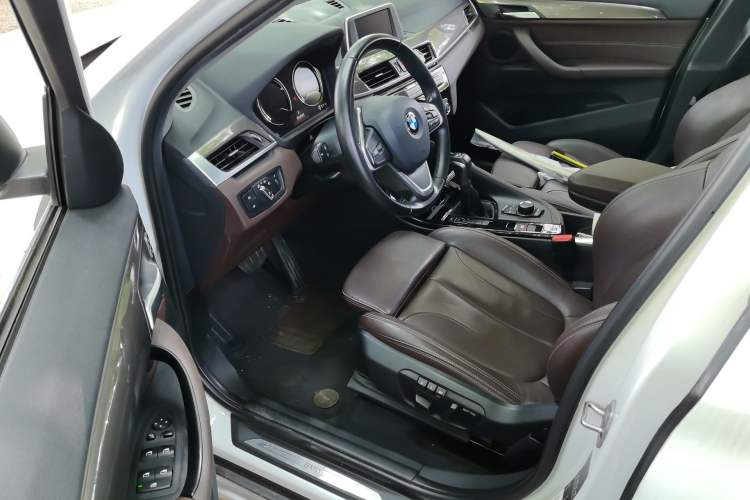 Used BMW X1 2018 sDrive18Li Luxury Model Driver Seat
